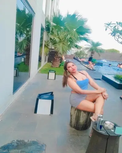 Escort Pachora